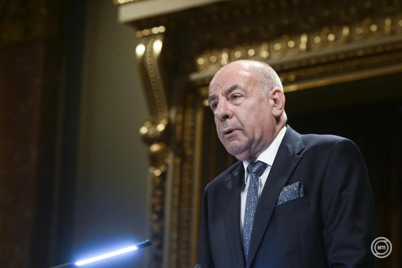 MTA-közgyűlés - Sulyok Tamás: Meggyőződésünk, hogy a magyar tudomány fényes jövője előtt áll, és minden okunk megvan a bizalomra.