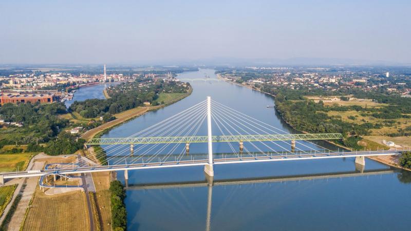 Komárom elkötelezett a balesetek megelőzése mellett – együtt lépünk fel a biztonságért!