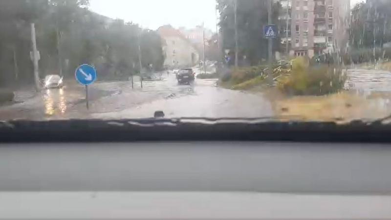 Jég és villámárvíz pusztított mindent: közeleg a megállíthatatlan égi áradás.