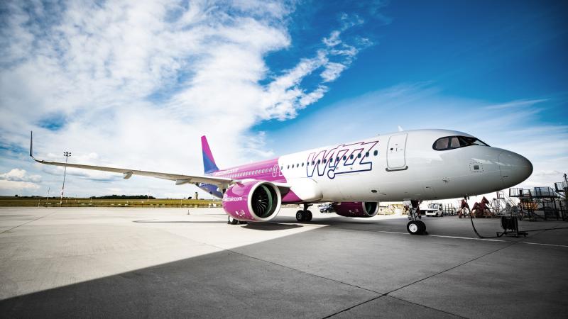 Fenntartható repülés: A Wizz Air megkezdte a jövő üzemanyagának tesztelését.