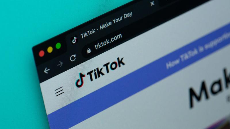 Digitális vándorlás: Az amerikai TikTok-felhasználók áradása Kínába