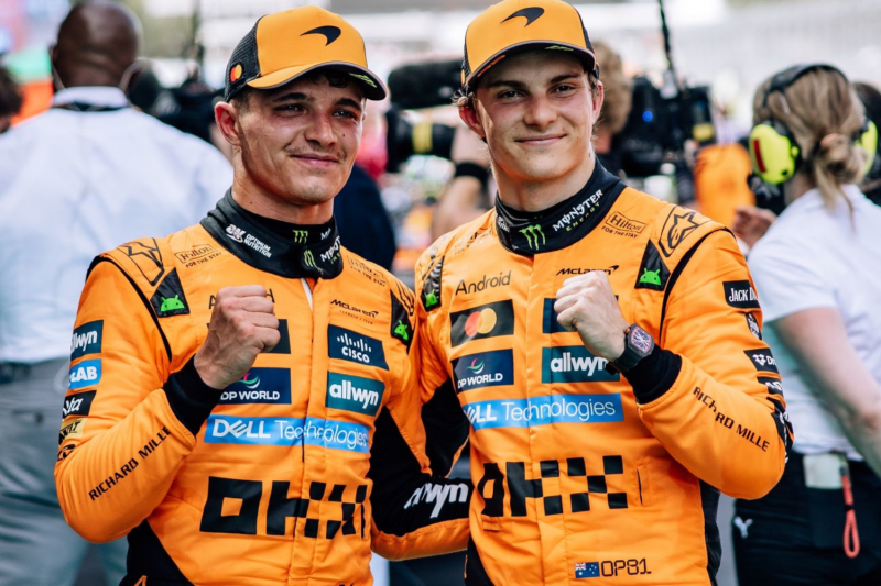 McLaren duplázott Barcelonában!