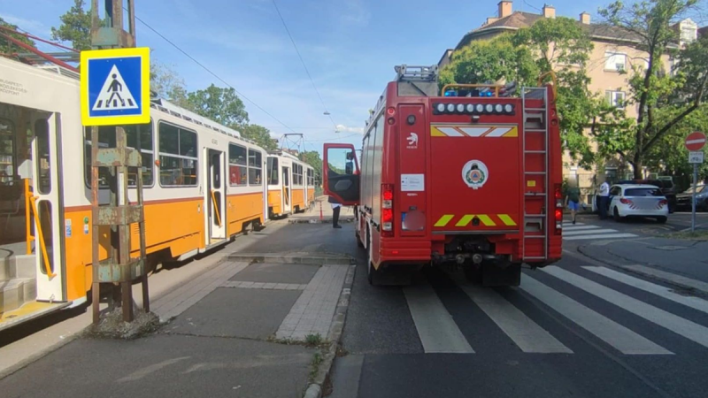 Kisfiú karja beszorult a villamos alá Budán – sokkoló képek.