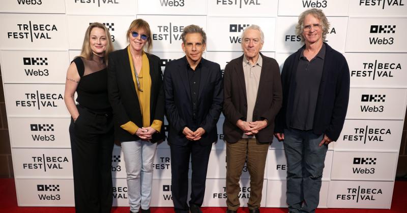 Érkezik az Apádra ütök 4. epizódja, és a rajongók örömére Robert de Niro és Ben Stiller ismét együtt látható a vásznon!