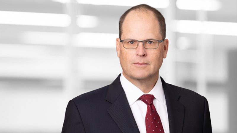 Szélsőséges pénzügyi kockázatok és Budapest mint tehetségközpont: egy exkluzív interjú a Morgan Stanley globális vezetőjével

A pénzügyi világ folyamatosan változik, és a szélsőséges kockázatok egyre inkább a figyelem középpontjába kerülnek. Budapest, min