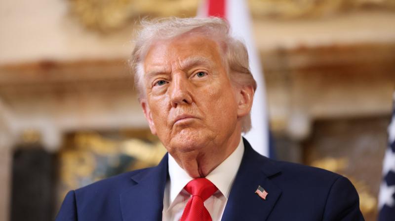 Donald Trump újra megszólalt, és nagy bejelentést tett a Putyinnal tervezett találkozójával kapcsolatban. Az exelnök izgalmas részleteket osztott meg, amelyek a két vezető közötti diskurzus várható irányát érintik.