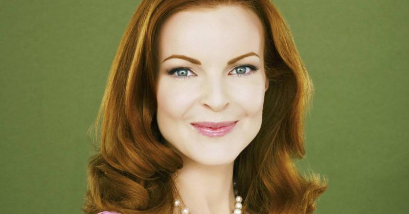 A Született feleségek lenyűgöző vörös szépsége: legújabb fotóin szinte rá sem lehet ismerni Marcia Cross-ra.